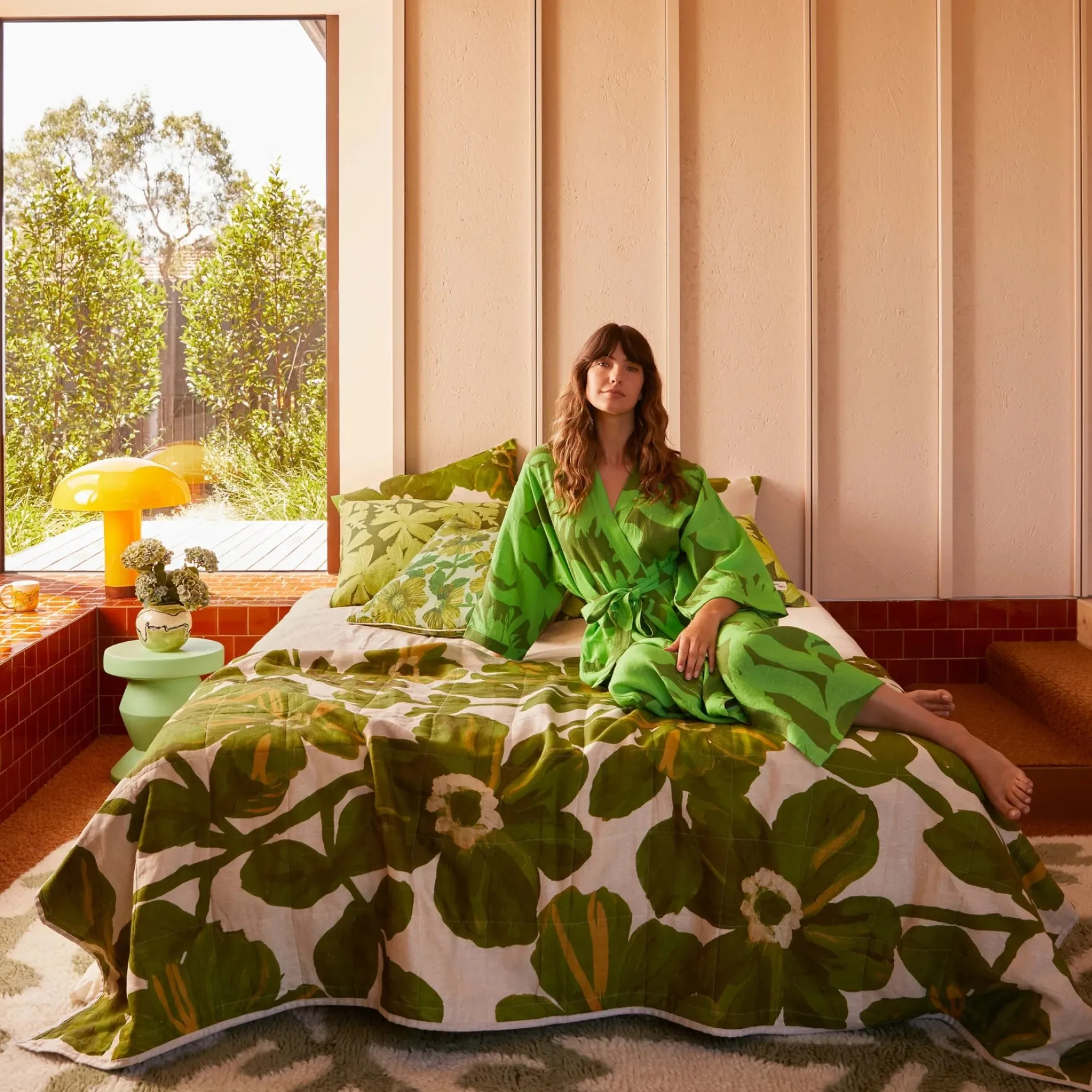 BONNIE & NEIL Carmine Robe GREEN