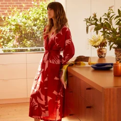 BONNIE & NEIL Carmine Robe BURGUNDY