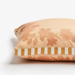BONNIE & NEIL Flora Cushion 50cm BUFF