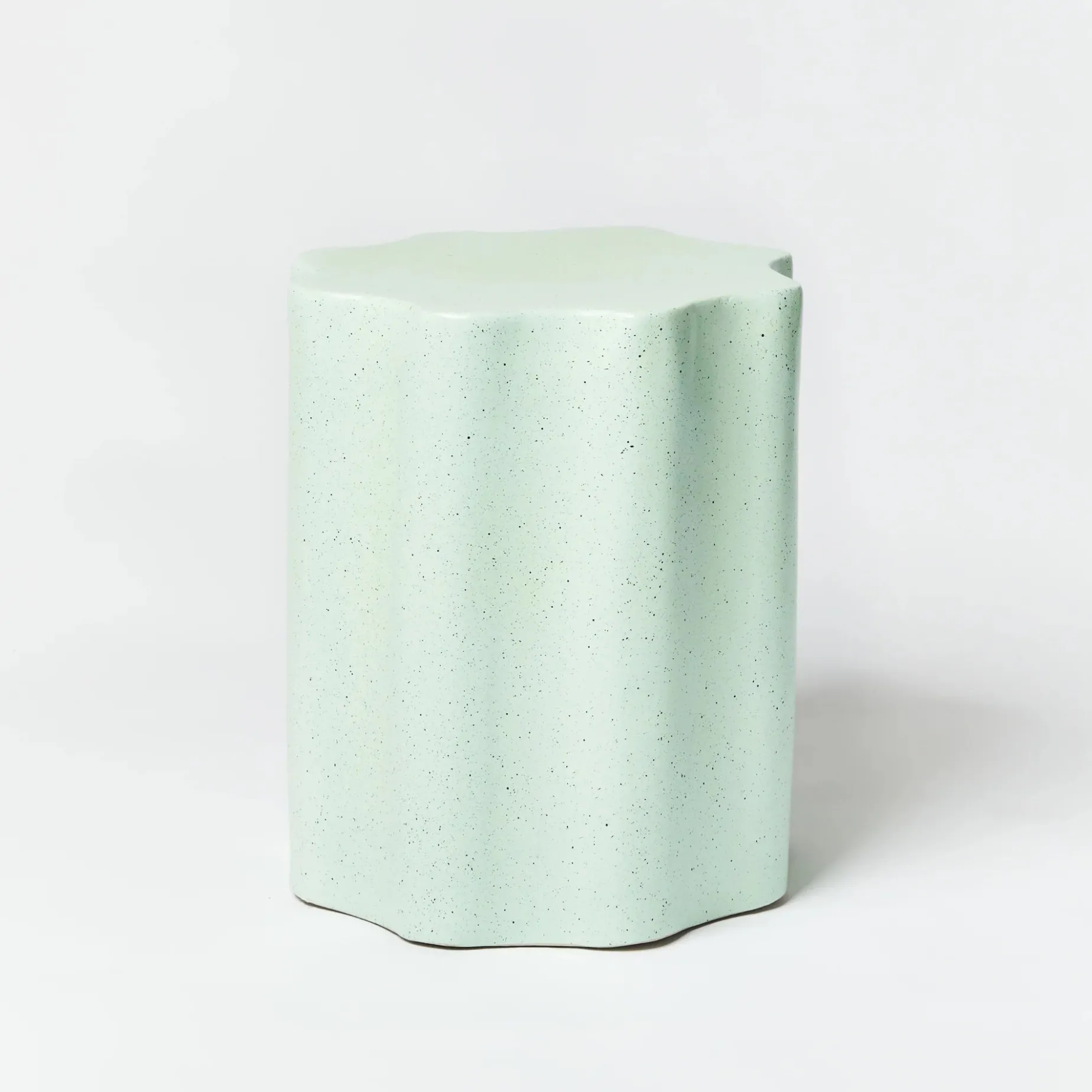 BONNIE & NEIL Wave Speckle Side Table MINT