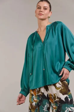 EB&IVE Ivy Blouse TEAL