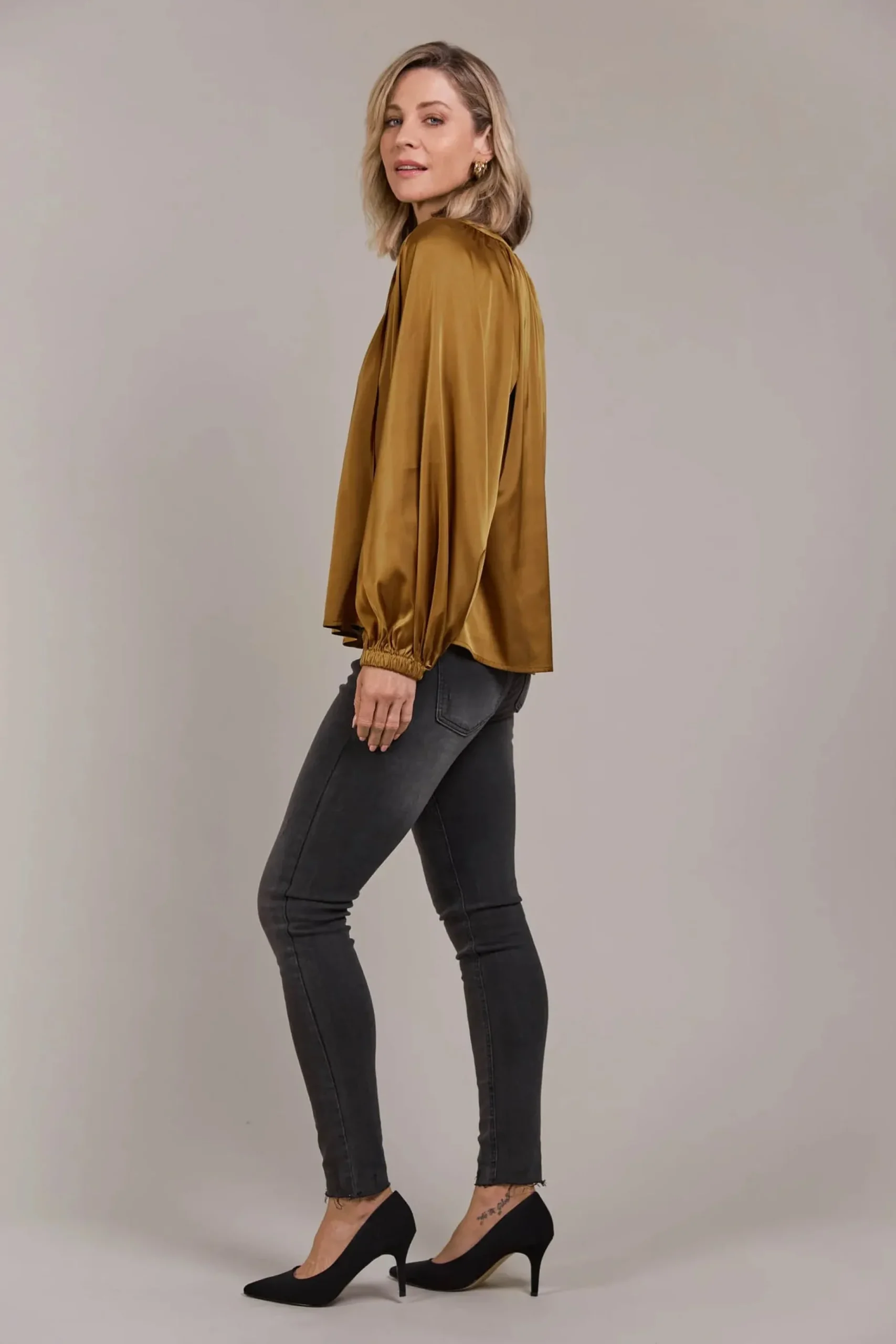 EB&IVE Ivy Blouse TOBACCO