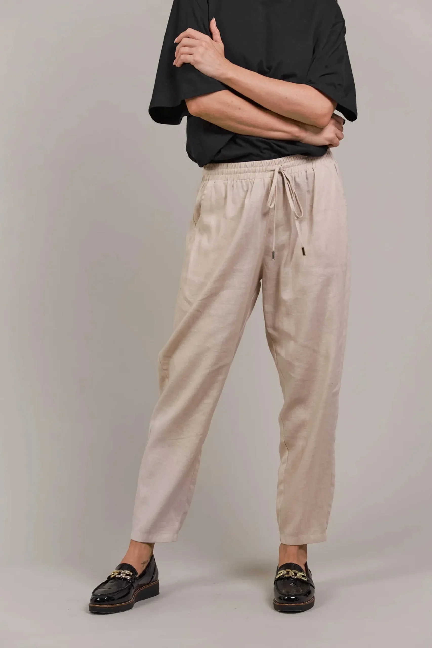 EB&IVE Laax Relaxed Pant ECRU