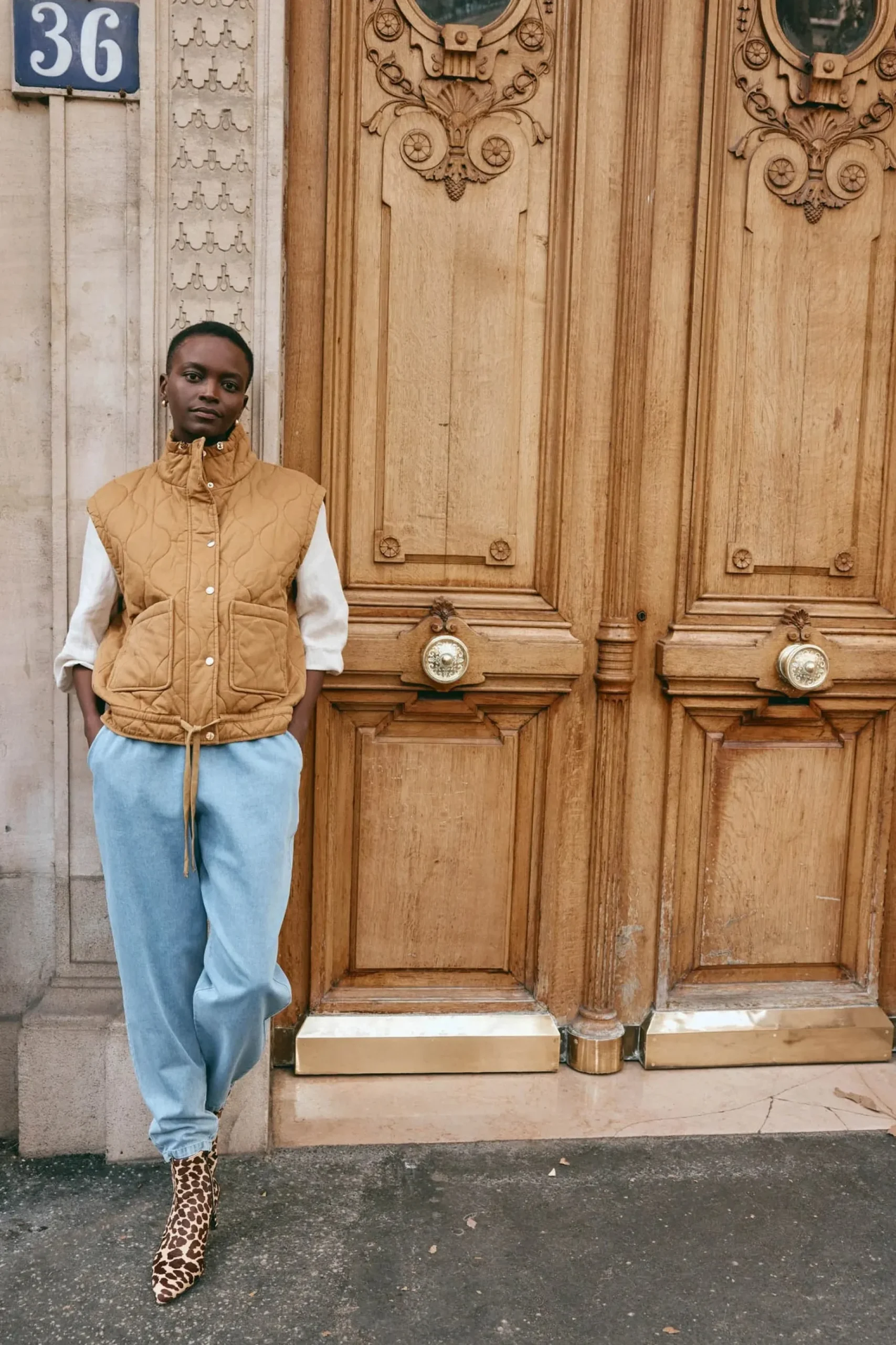 EB&IVE Pepi Vest TOBACCO