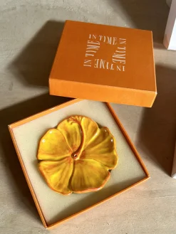 IN TIME Hibiscus Incense Holder