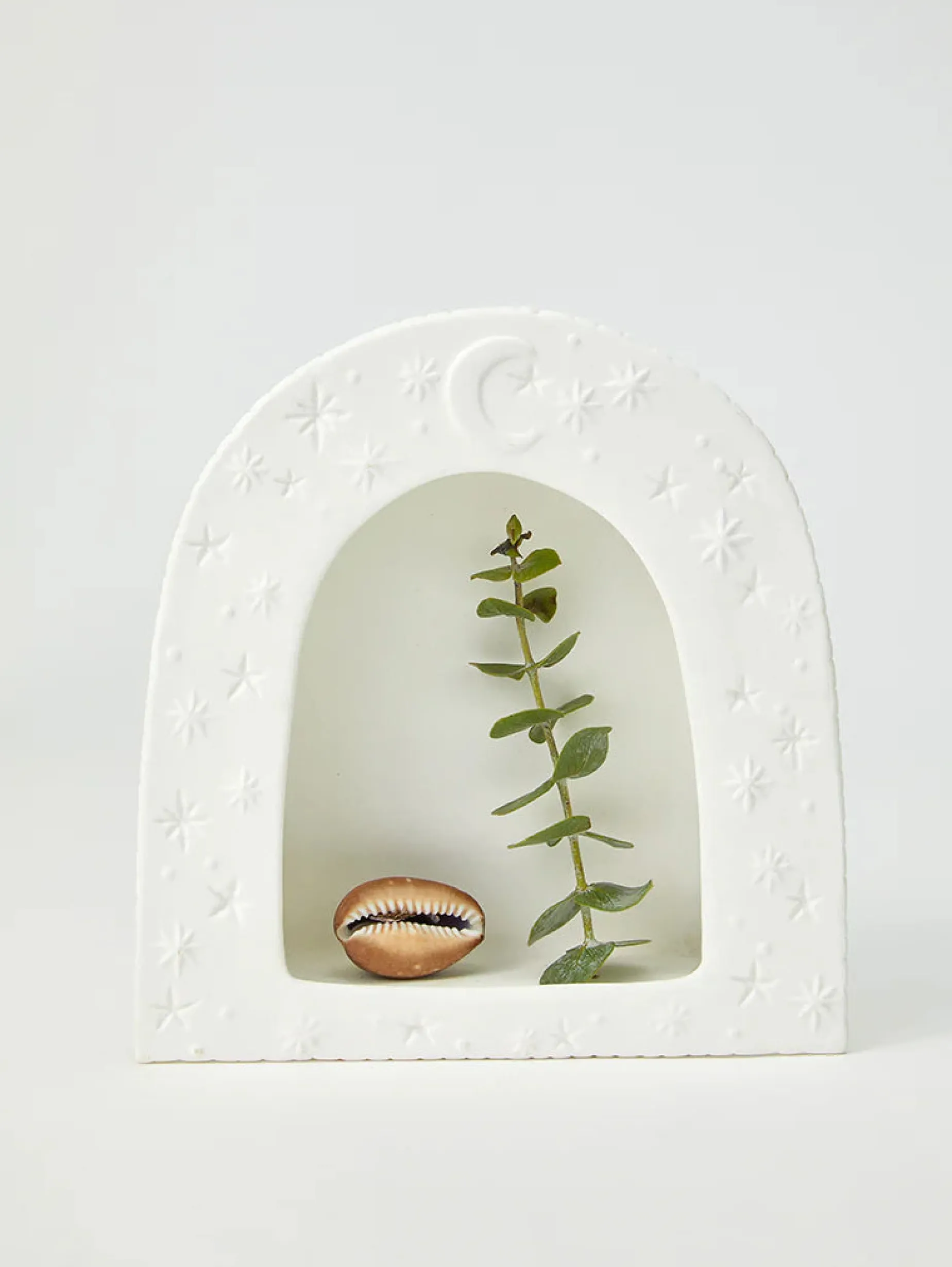 JONES & CO Luna White Wall Shelf