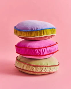 KIP & CO Velvet Pea Cushion PINK AMBITION