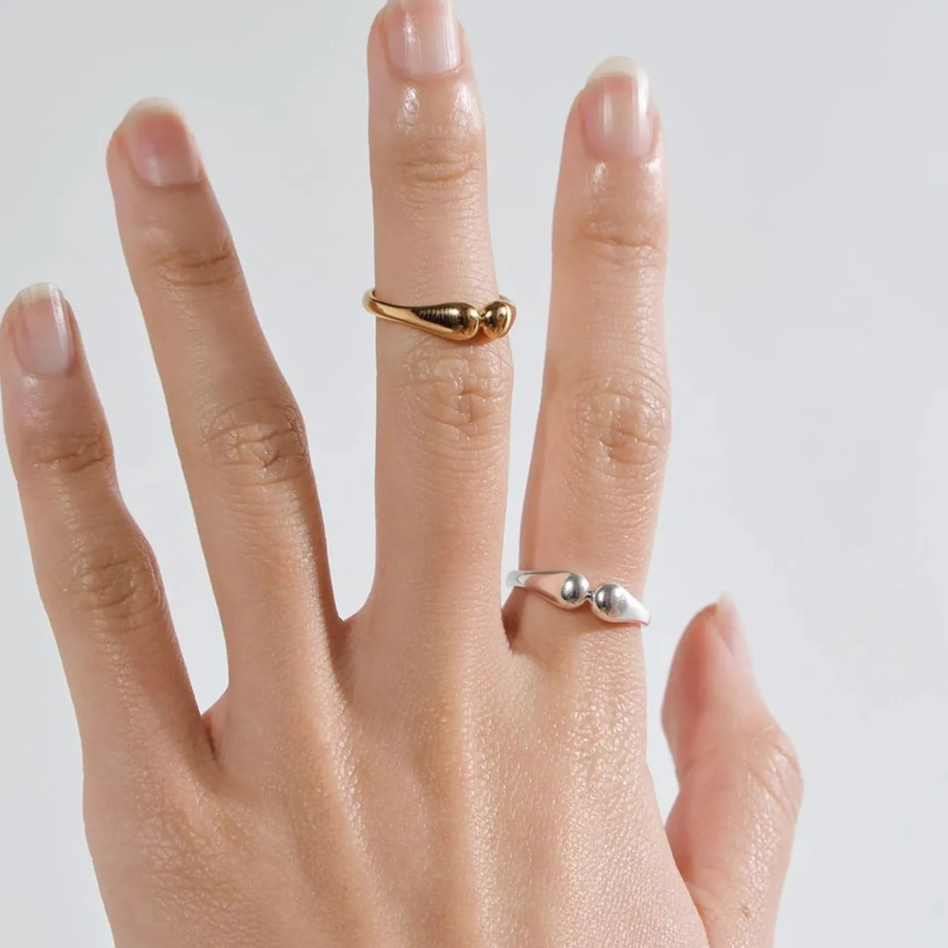 LINDA TAHIJA Mon Ring SILVER