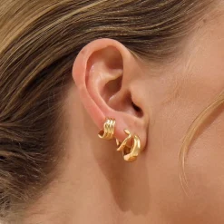 LINDA TAHIJA Ripple Huggie Earrings GOLD