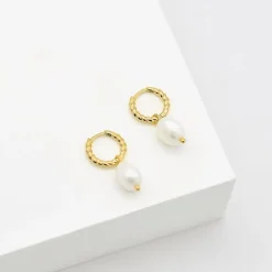 LT - Baroque Pearl Rope Huggie GOLD